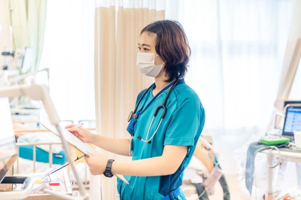 働く様子の写真